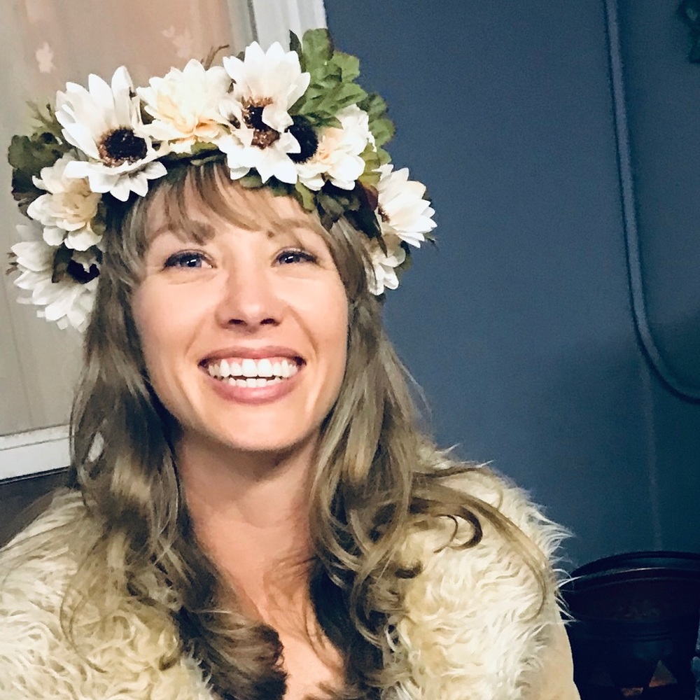 Meet your Posher, Alexis
